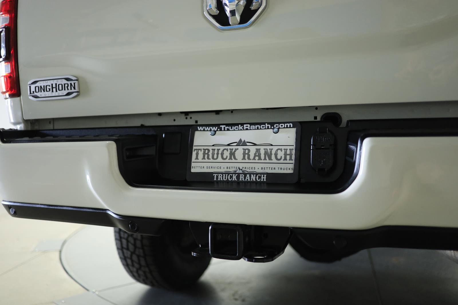 Used 2024 RAM 3500 Limited image 10