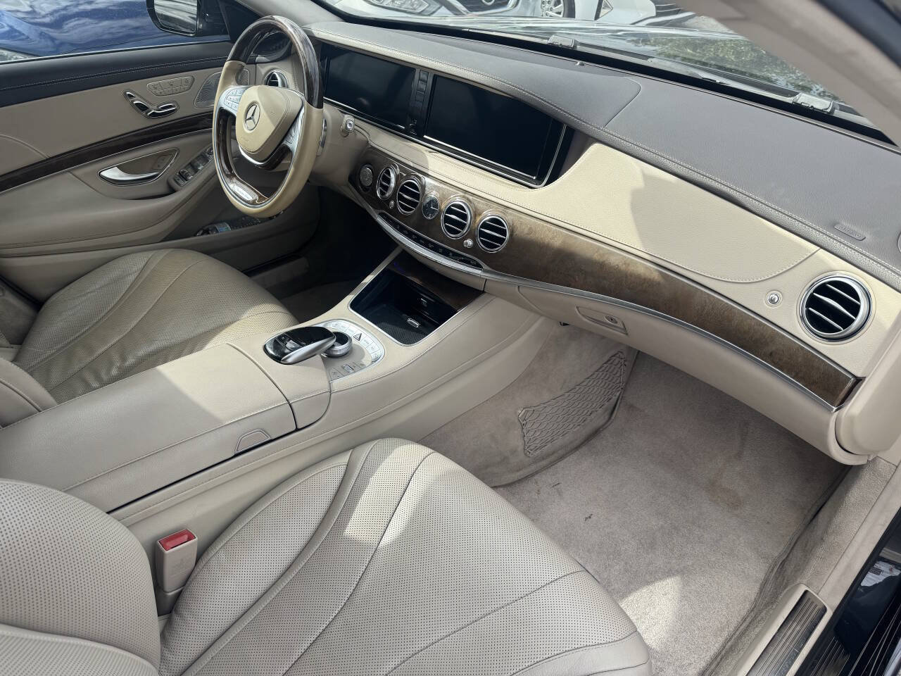 Used 2015 Mercedes-Benz S 550 4MATIC Sedan image 16