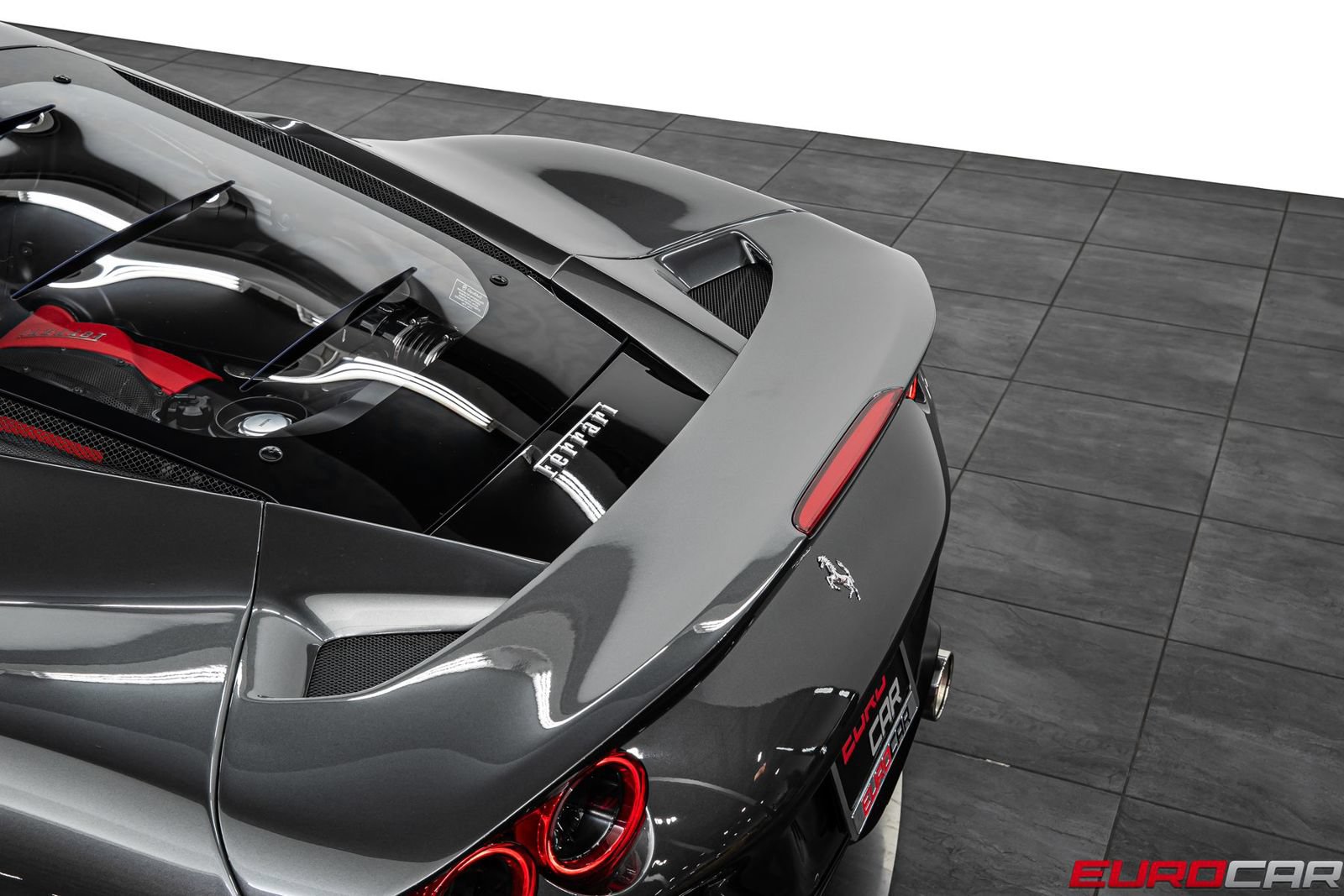 Used 2021 Ferrari F8 Tributo RWD image 20