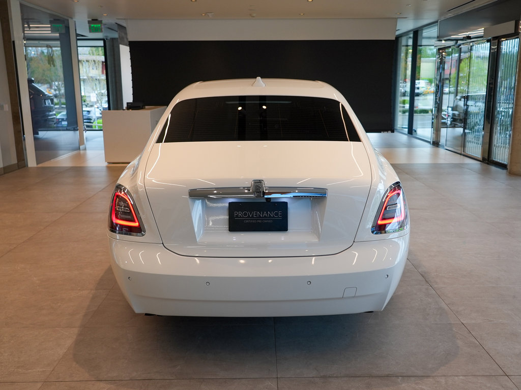 Certified 2022 Rolls-Royce Ghost image 5
