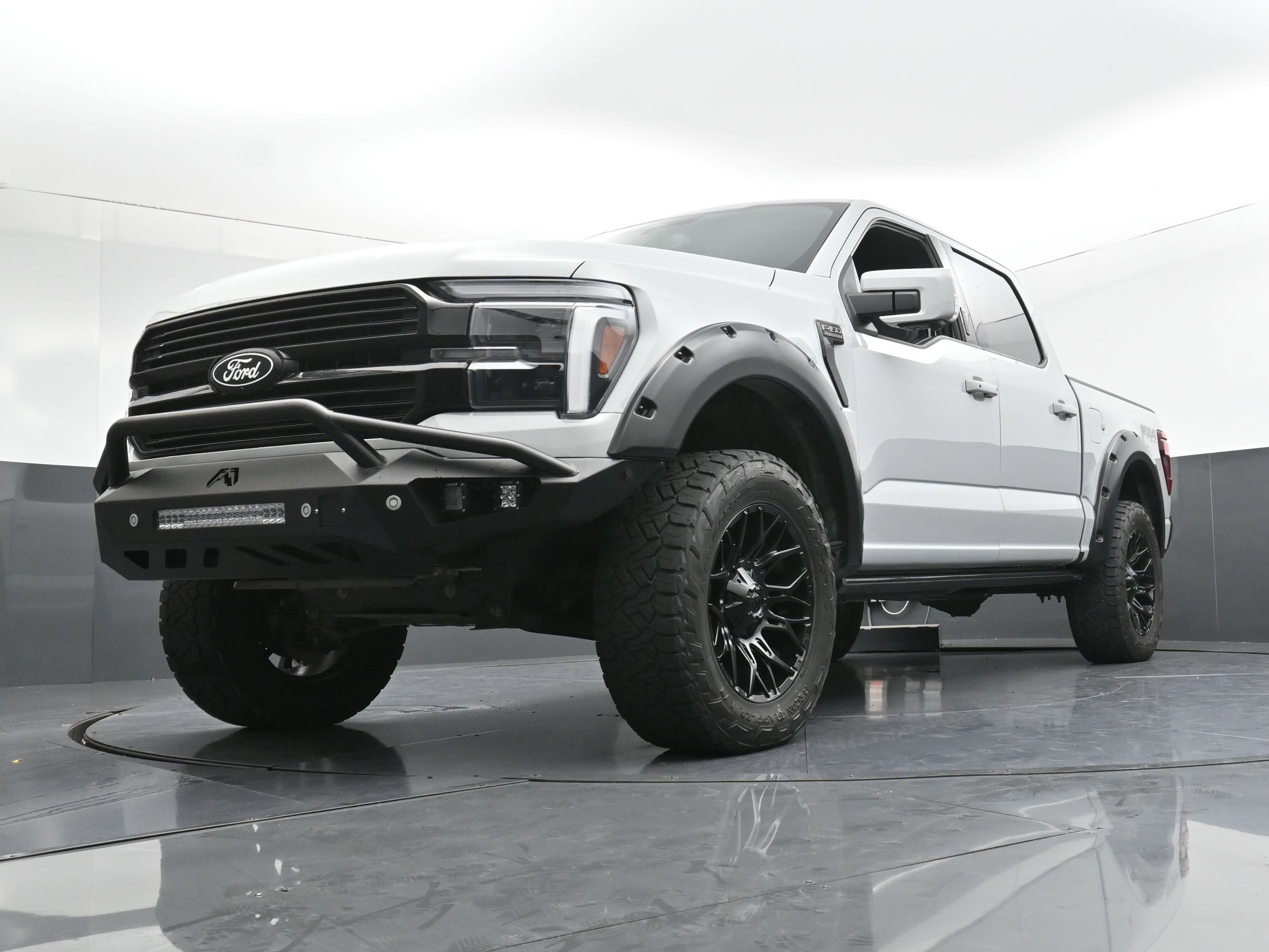 Certified 2024 Ford F150 Platinum w/ Equipment Group 702A High image 27