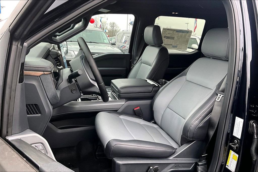 New 2025 Ford F150 Lightning Lariat image 9