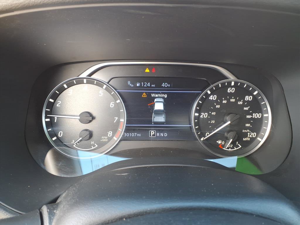 Certified 2022 Nissan Frontier SV w/ Technology Package image 9