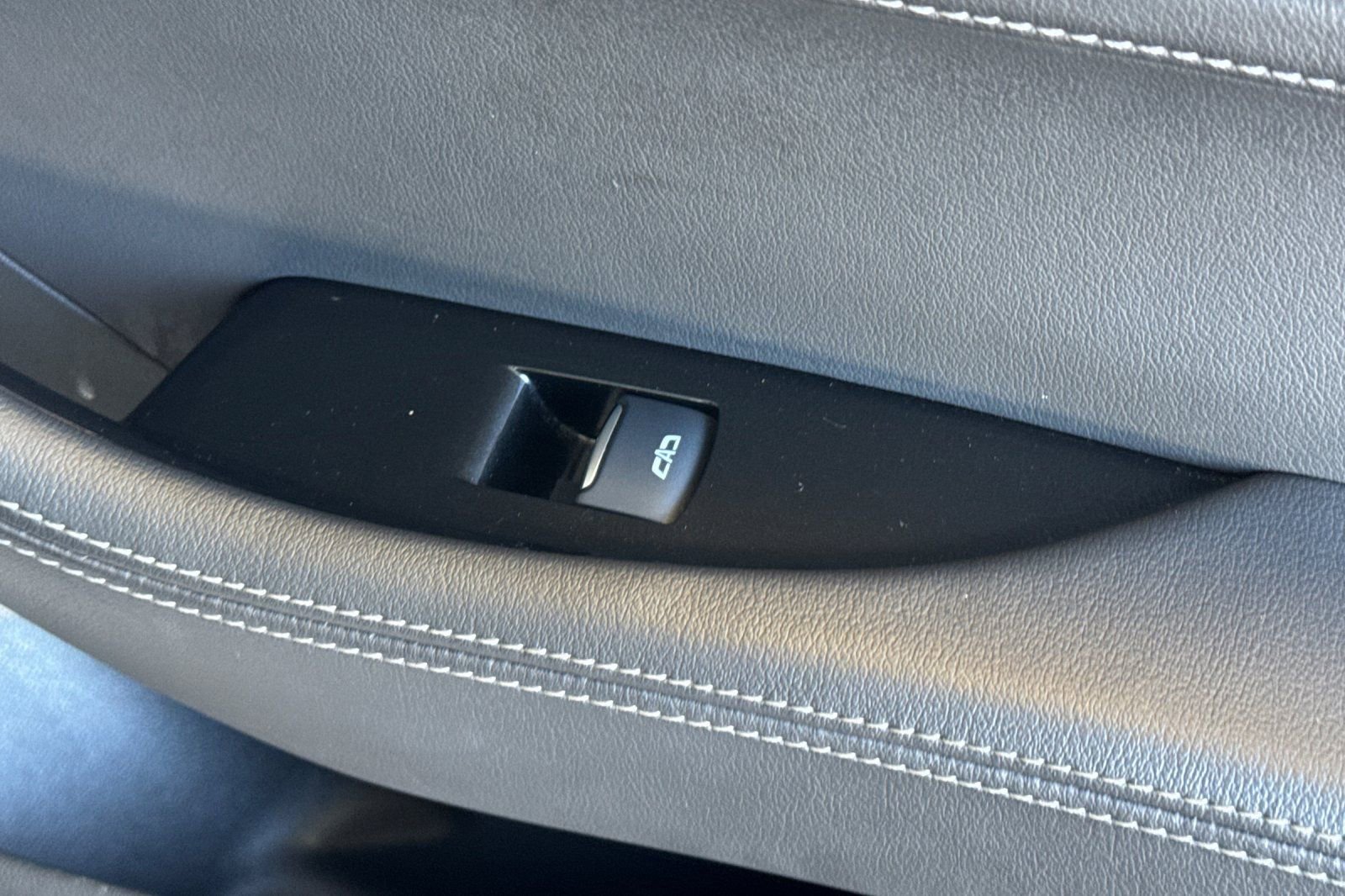 Certified 2025 Cadillac CT5 Premium Luxury w/ Sun And Sound Package image 21