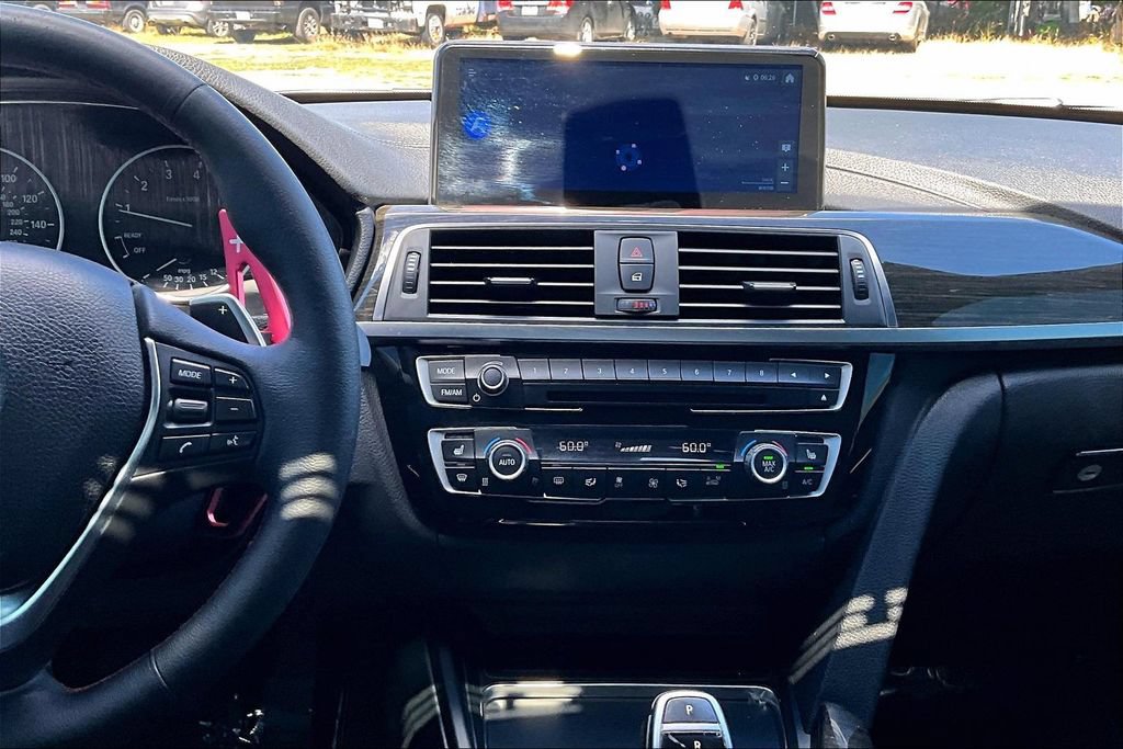 Used 2018 BMW 330i Sedan RWD image 8