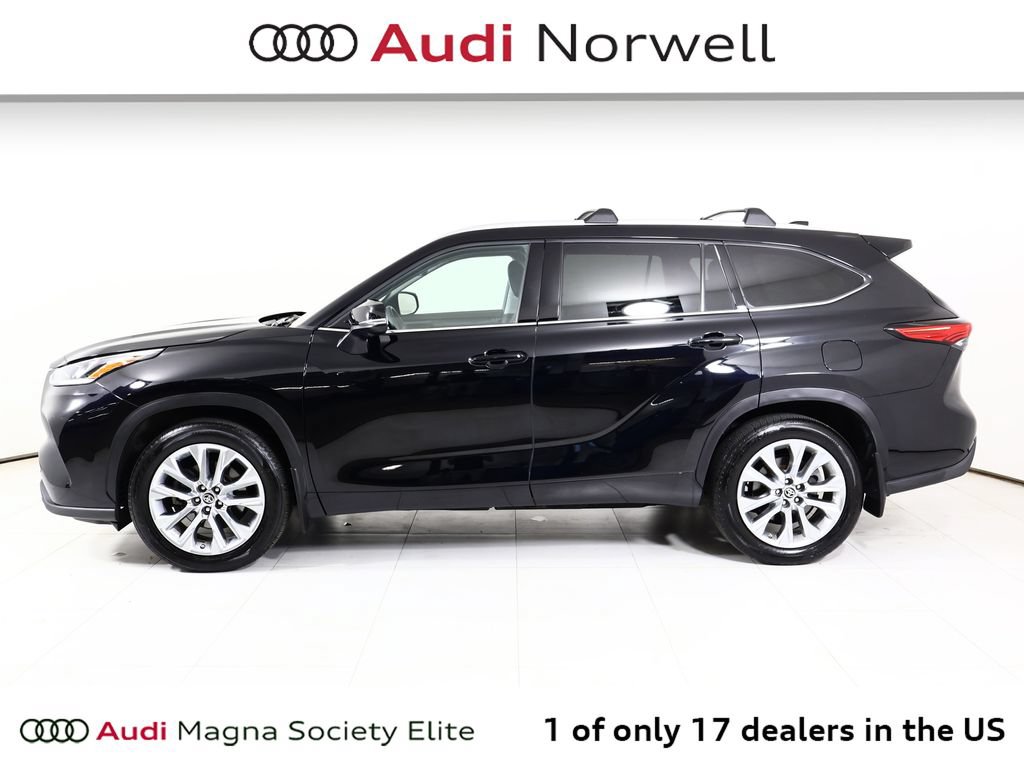 Used 2023 Toyota Highlander Limited AWD/4WD image 12