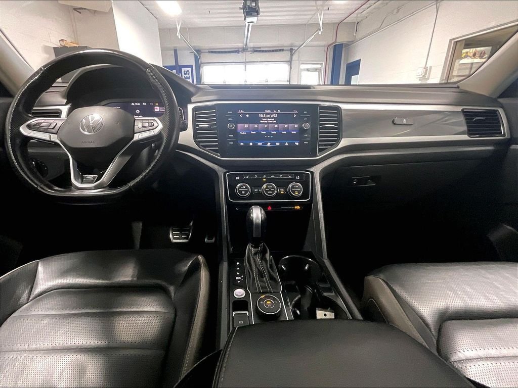 Certified 2023 Volkswagen Atlas SEL Premium AWD/4WD image 22