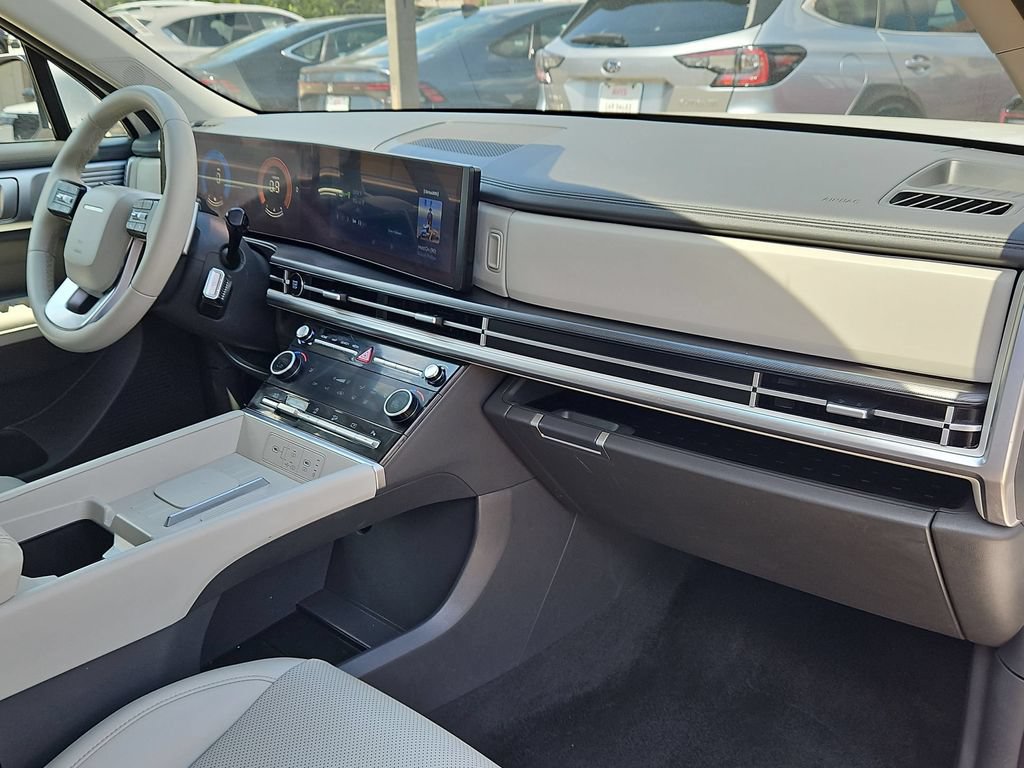 Used 2025 Hyundai Santa Fe SEL FWD image 33