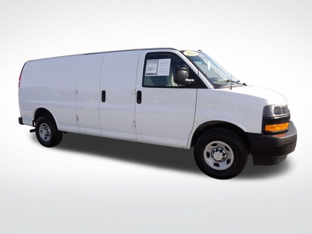 Used 2020 Chevrolet Express 2500 Extended w/ Driver Convenience Package image 15