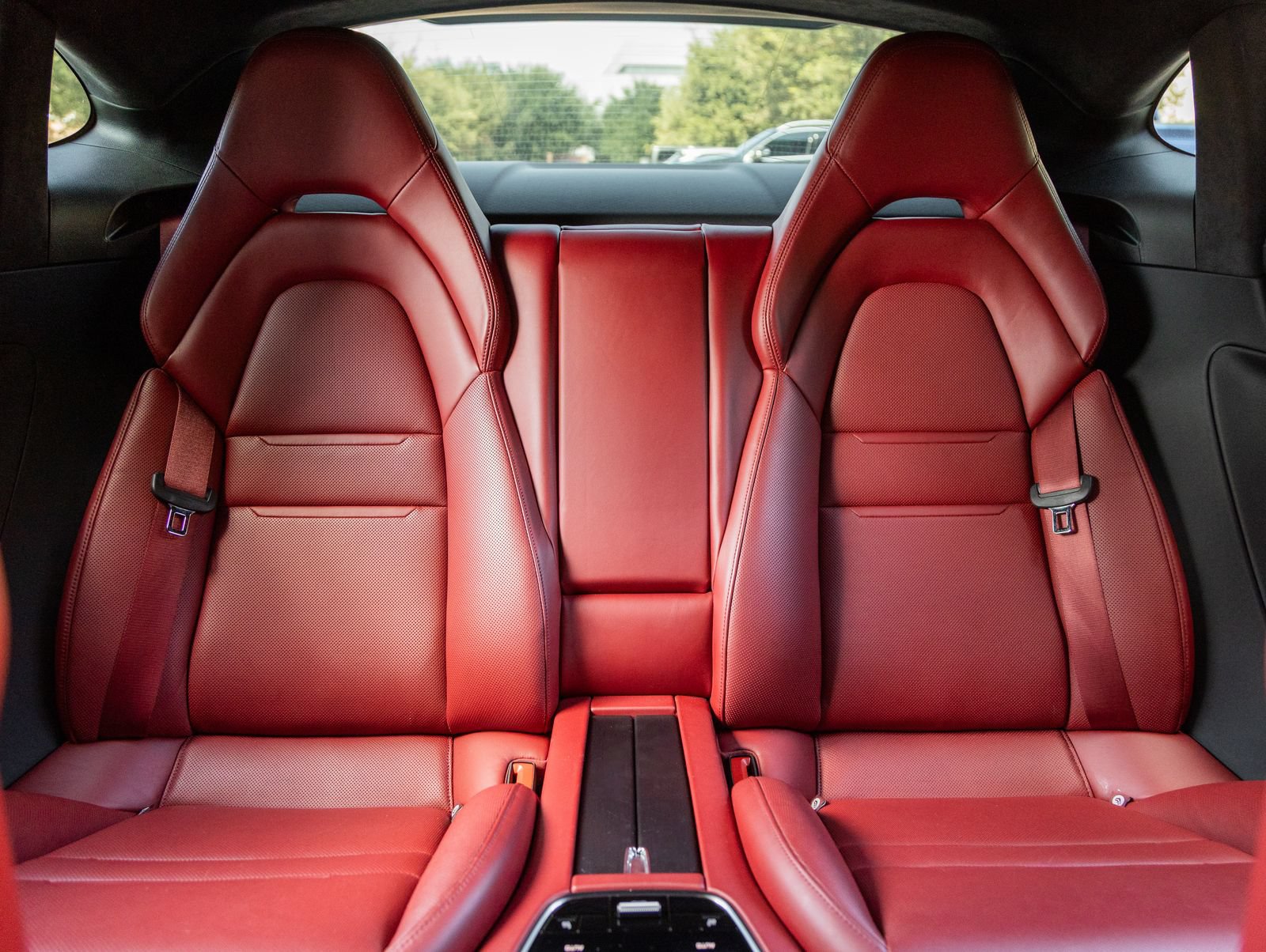Certified 2022 Porsche Panamera Turbo S AWD/4WD image 31