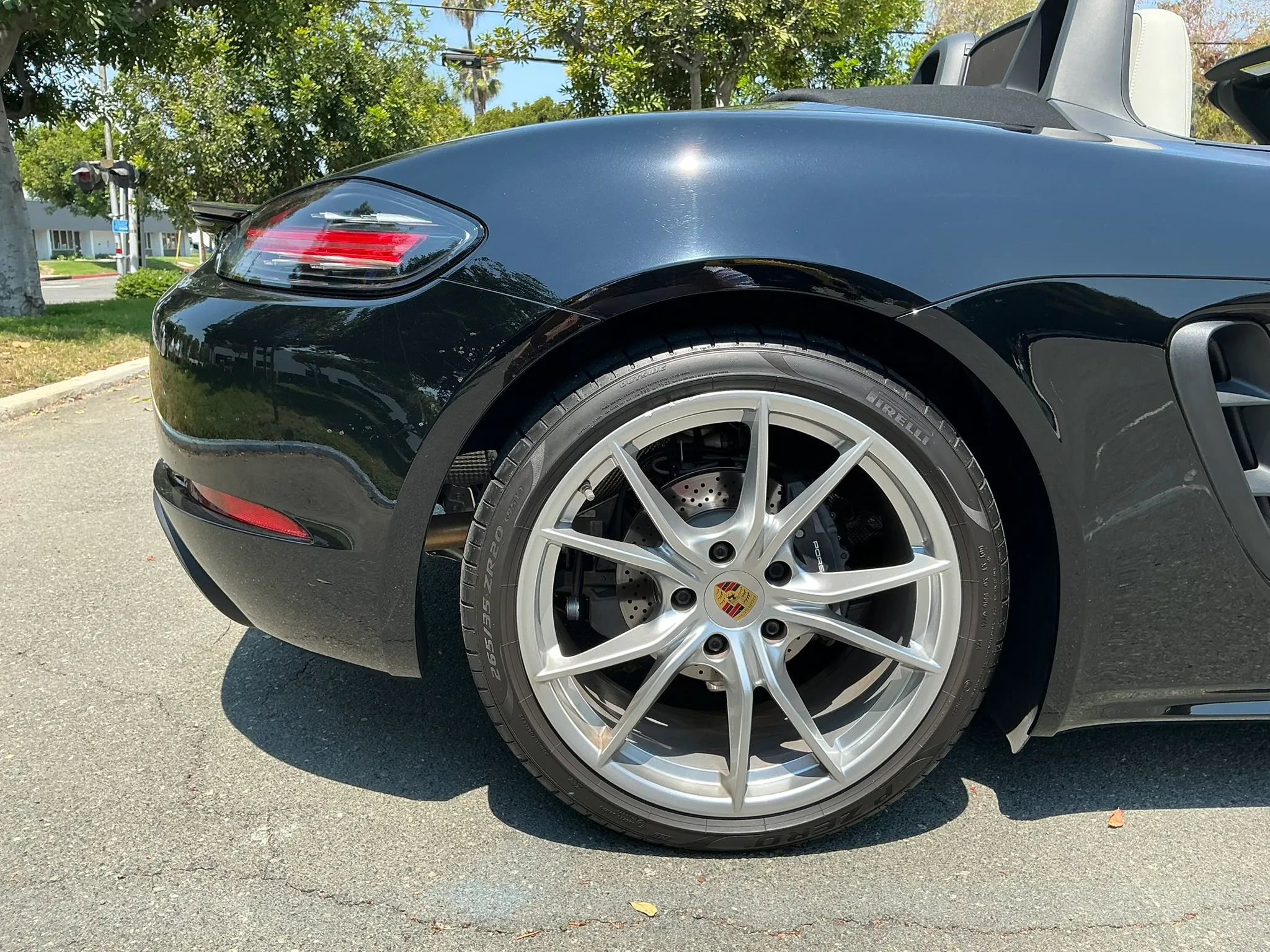 Used 2022 Porsche 718 Boxster image 17