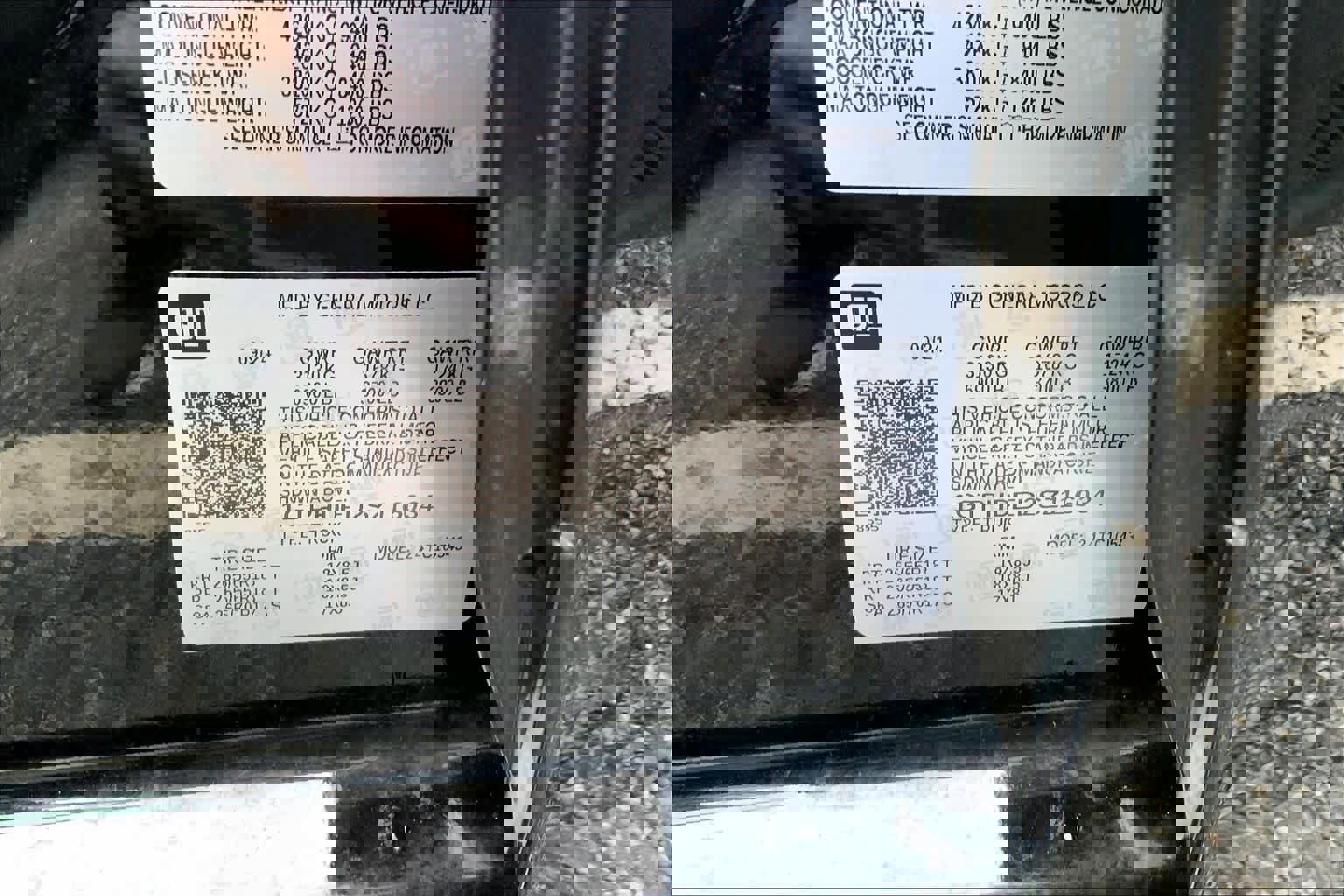 Used 2025 GMC Sierra 1500 SLT image 30