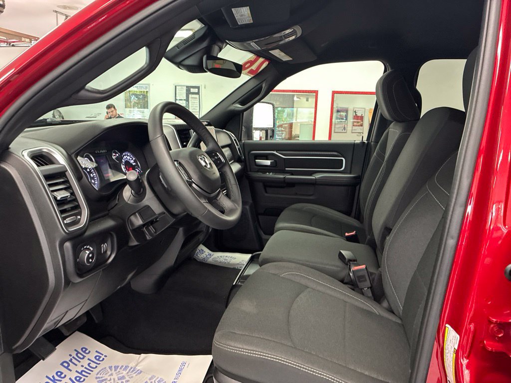 Certified 2026 RAM 2500 Big Horn AWD/4WD image 12