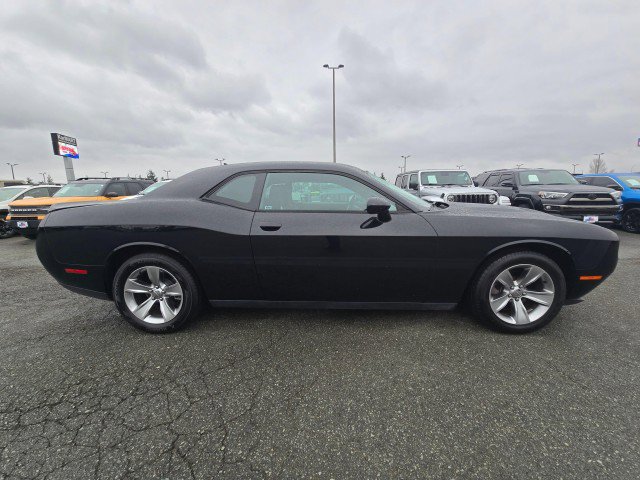 Used 2017 Dodge Challenger SXT w/ Sound Group RWD image 2