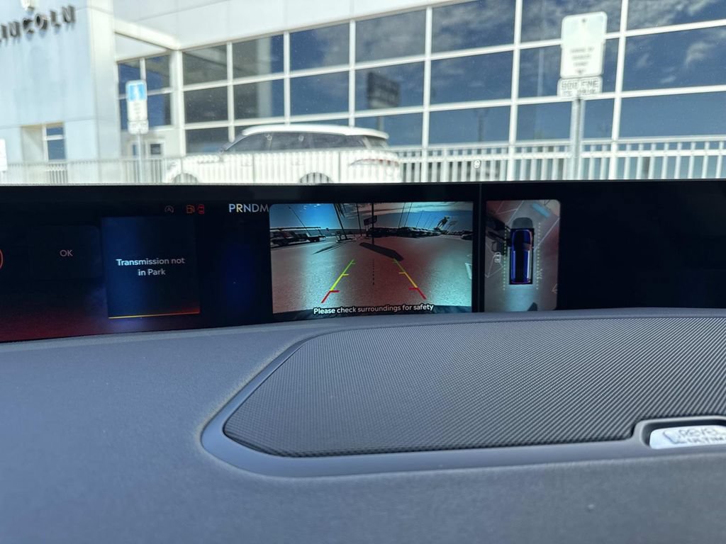 New 2026 Lincoln Navigator Reserve AWD/4WD image 27