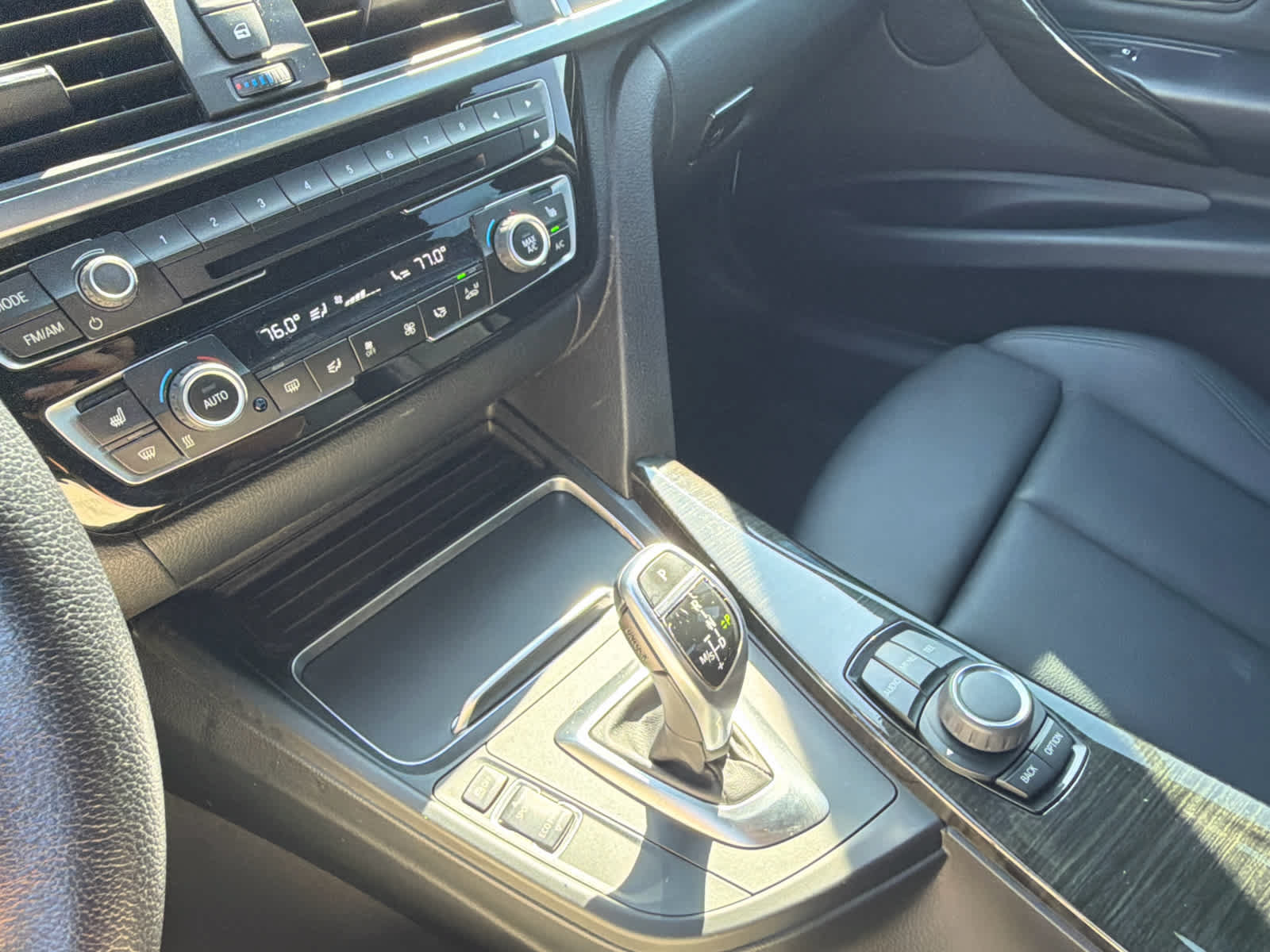 Used 2016 BMW 328i xDrive Sedan AWD/4WD image 15