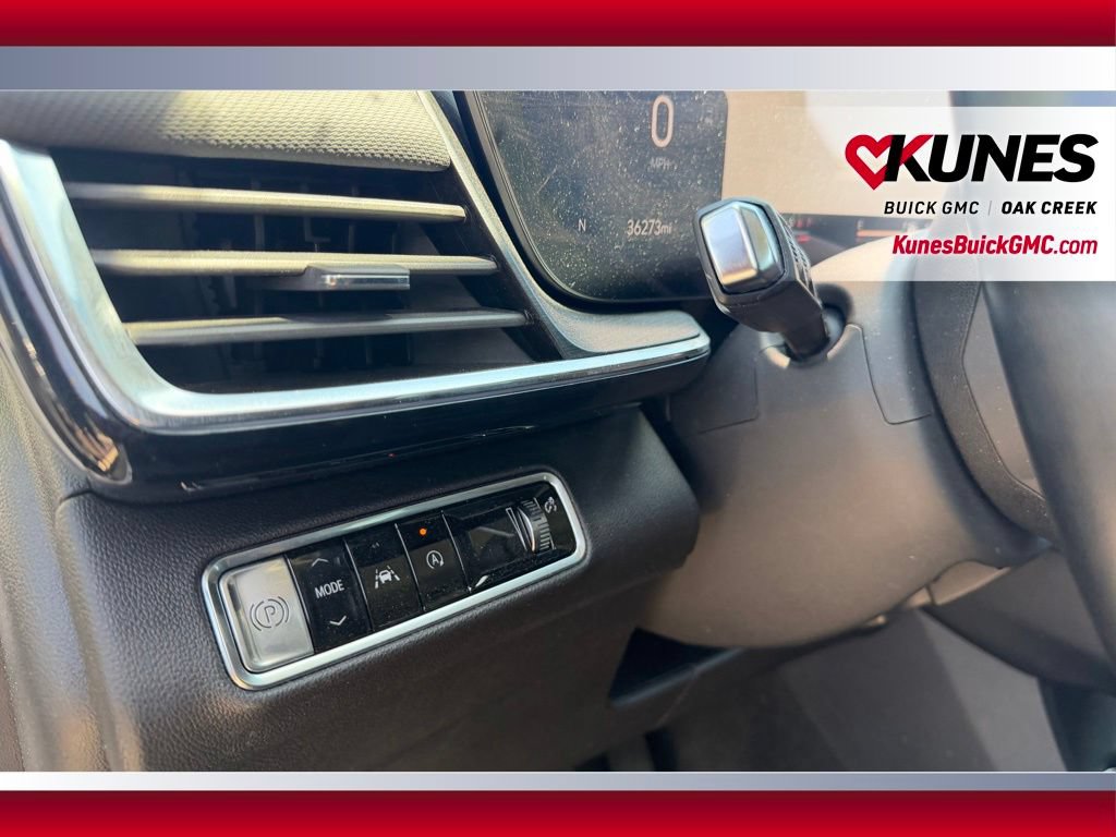 Used 2024 Buick Envision Preferred AWD/4WD image 13