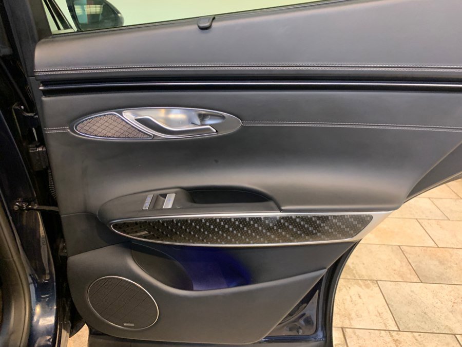 Used 2023 Genesis GV70 3.5T Sport w/ Sport Prestige Package image 54