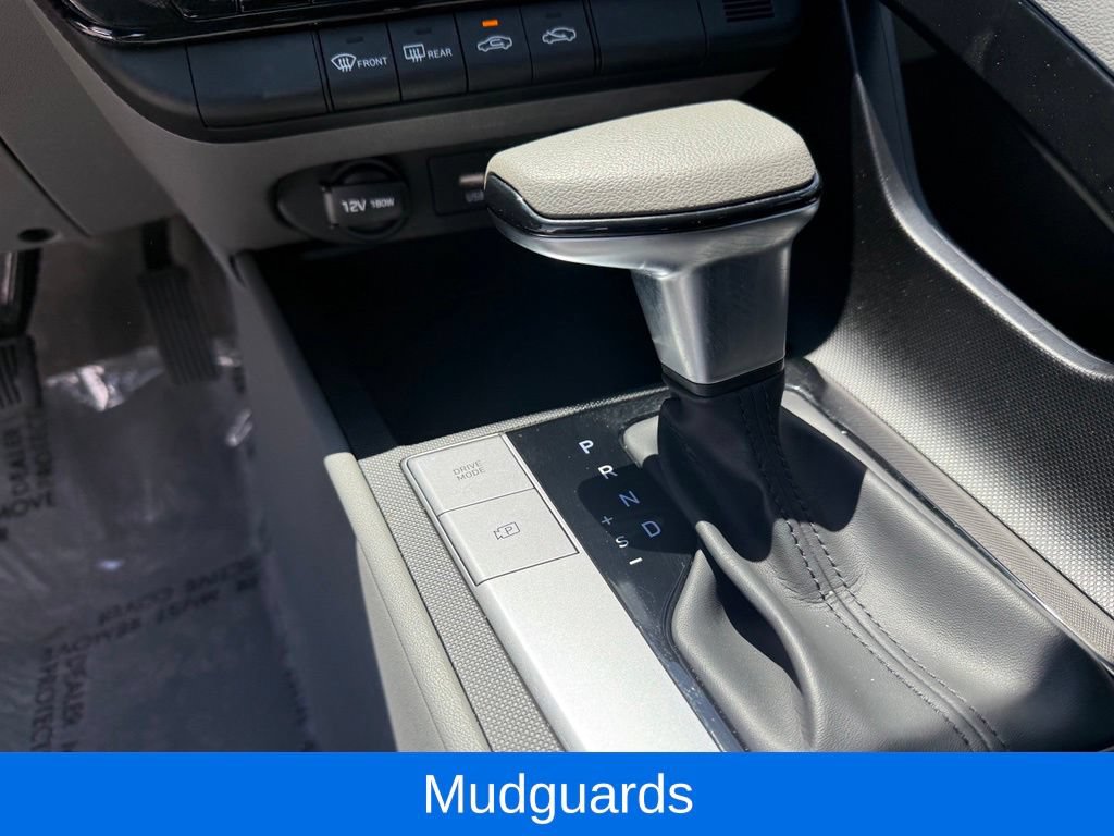 Used 2023 Hyundai Elantra SEL FWD image 15