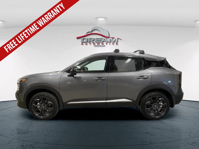 New 2026 Nissan Kicks SR w/ Cold Weather Package FWD image 13