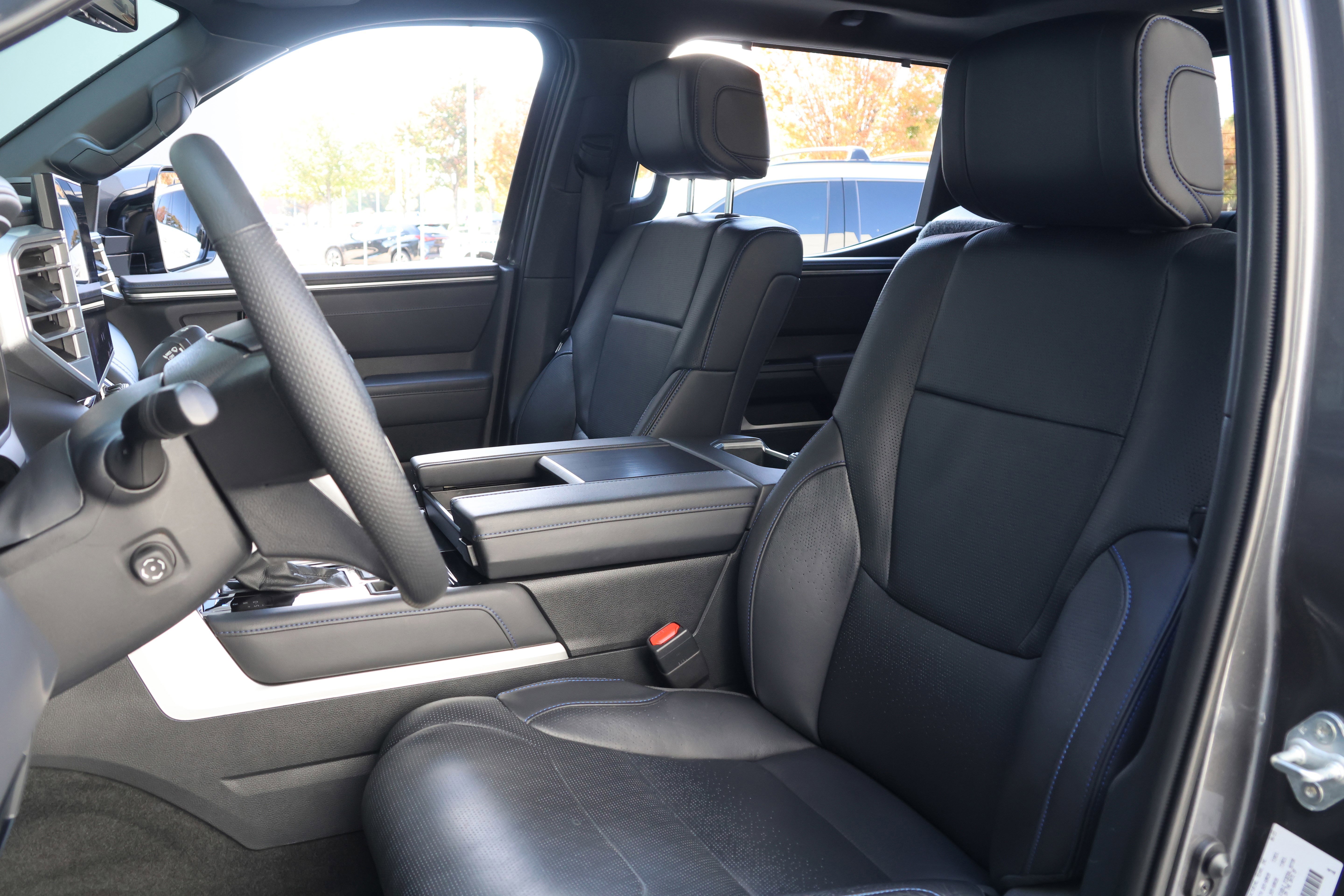 Used 2023 Toyota Tundra Platinum image 34