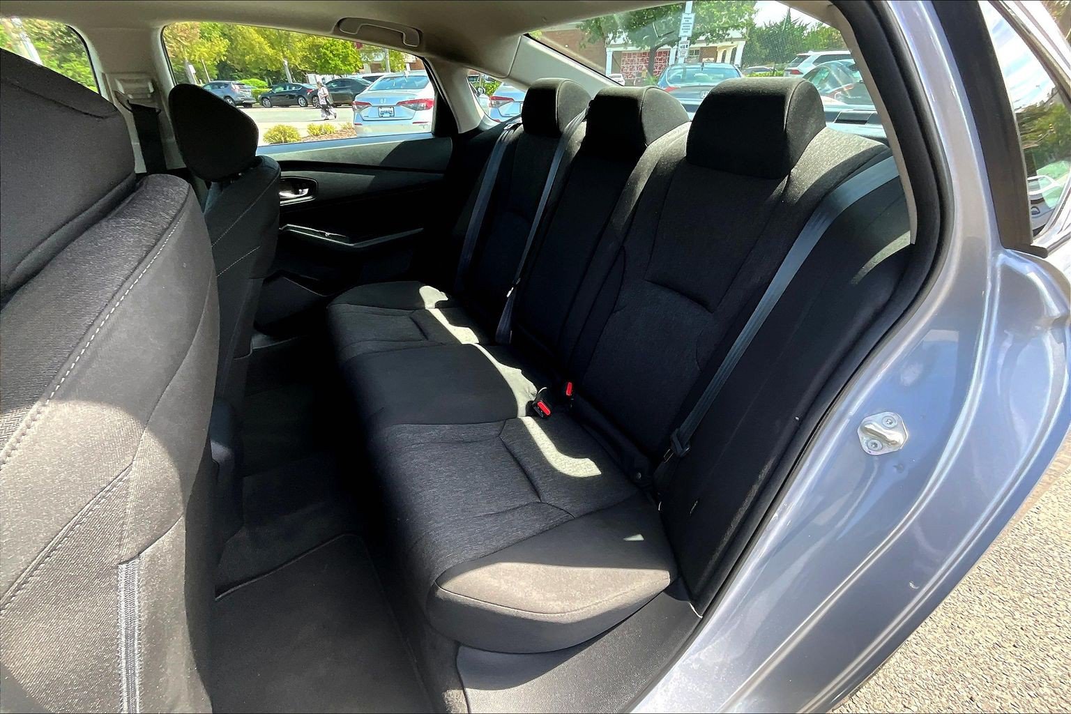 Used 2023 Honda Accord EX image 27