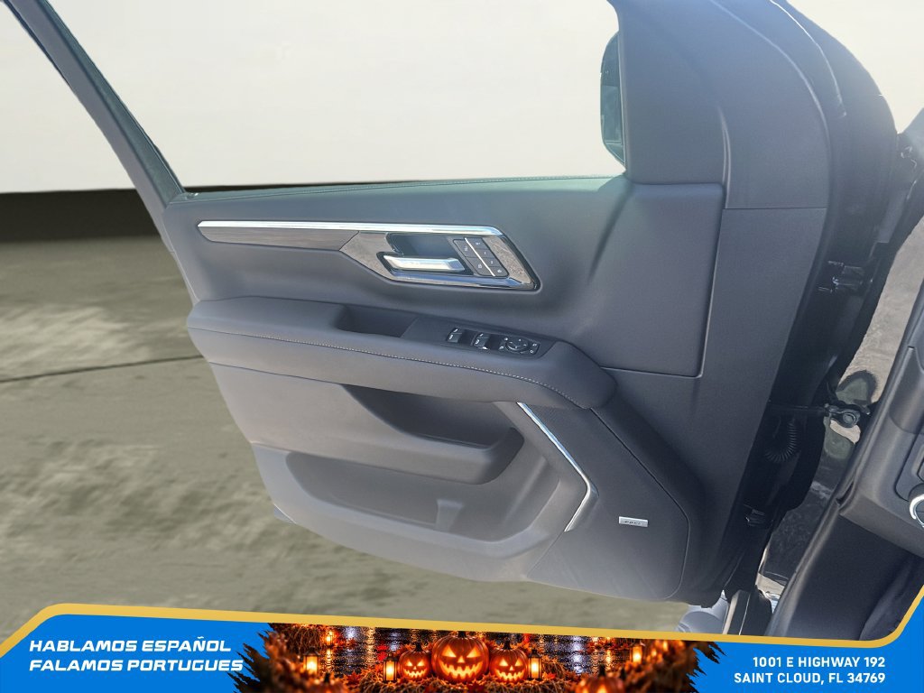 New 2026 Chevrolet Suburban Z71 w/ Z71 Off-Road Package AWD/4WD image 10