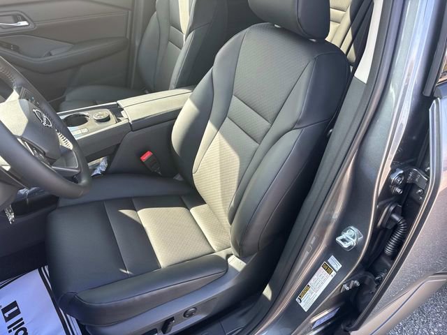 New 2026 Nissan Rogue SV image 24