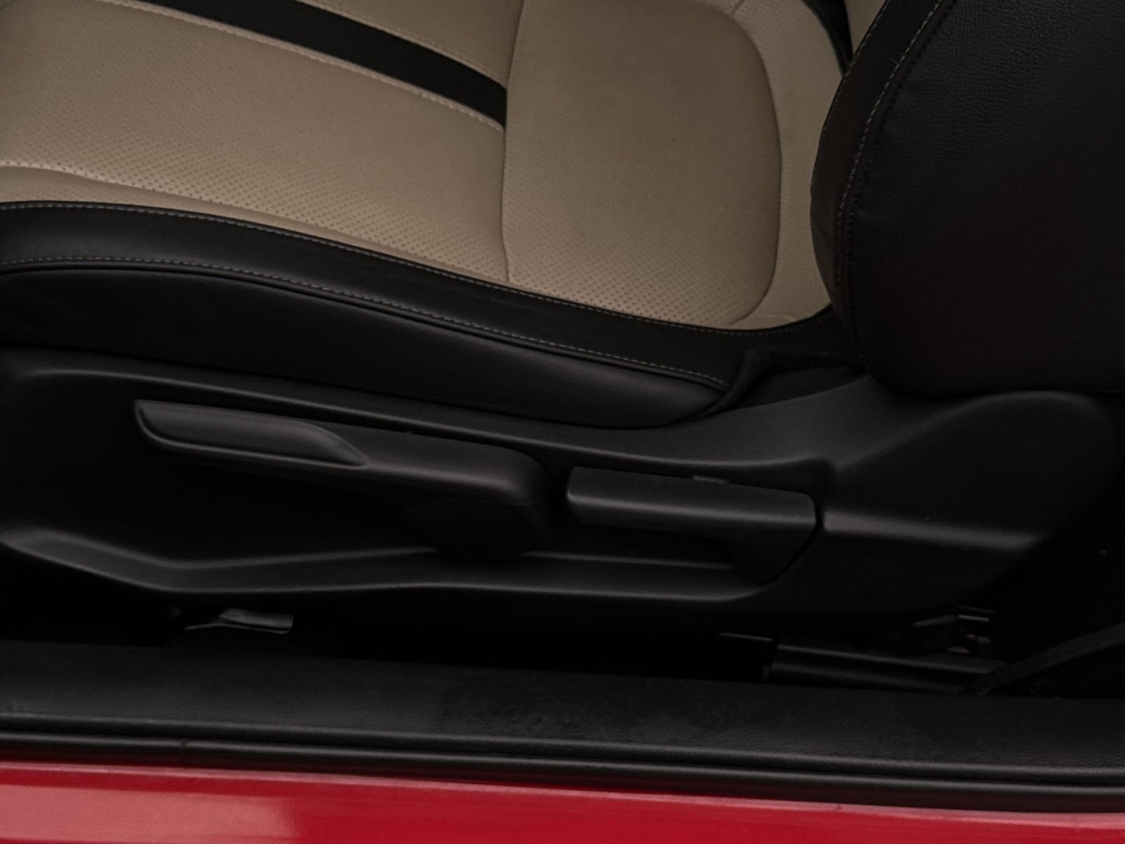 Used 2016 Honda Civic Touring image 14
