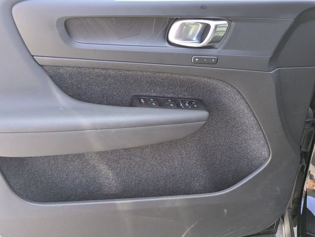 Certified 2023 Volvo XC40 Recharge Plus image 11