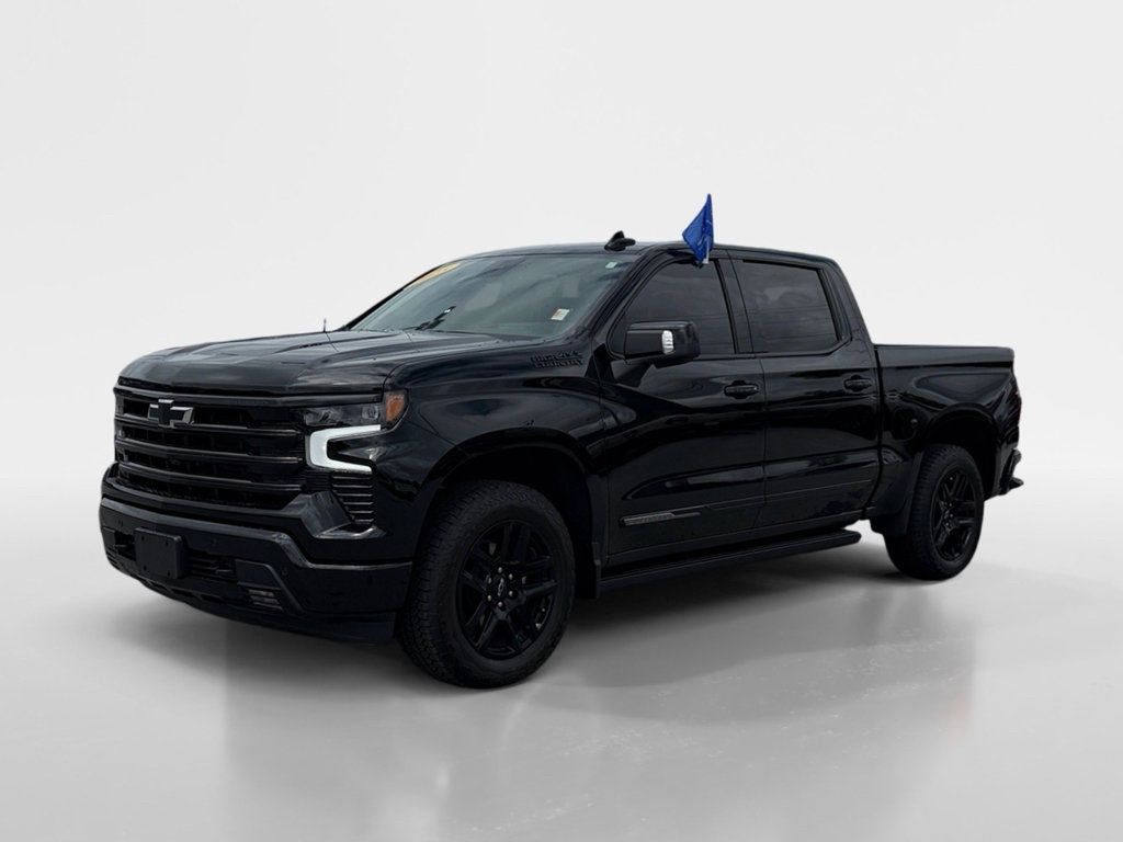 Used 2025 Chevrolet Silverado 1500 High Country w/ Midnight Edition AWD/4WD image 9