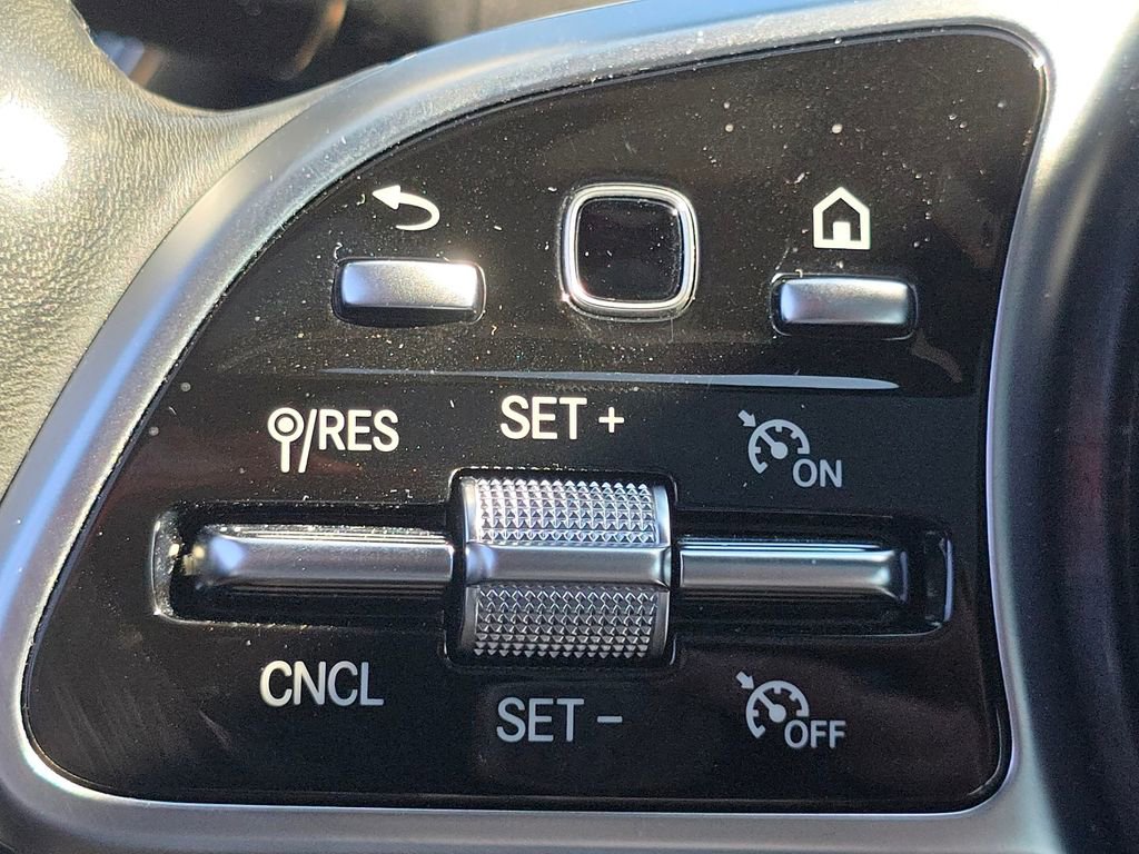 Used 2021 Mercedes-Benz C 300 4MATIC Sedan image 35