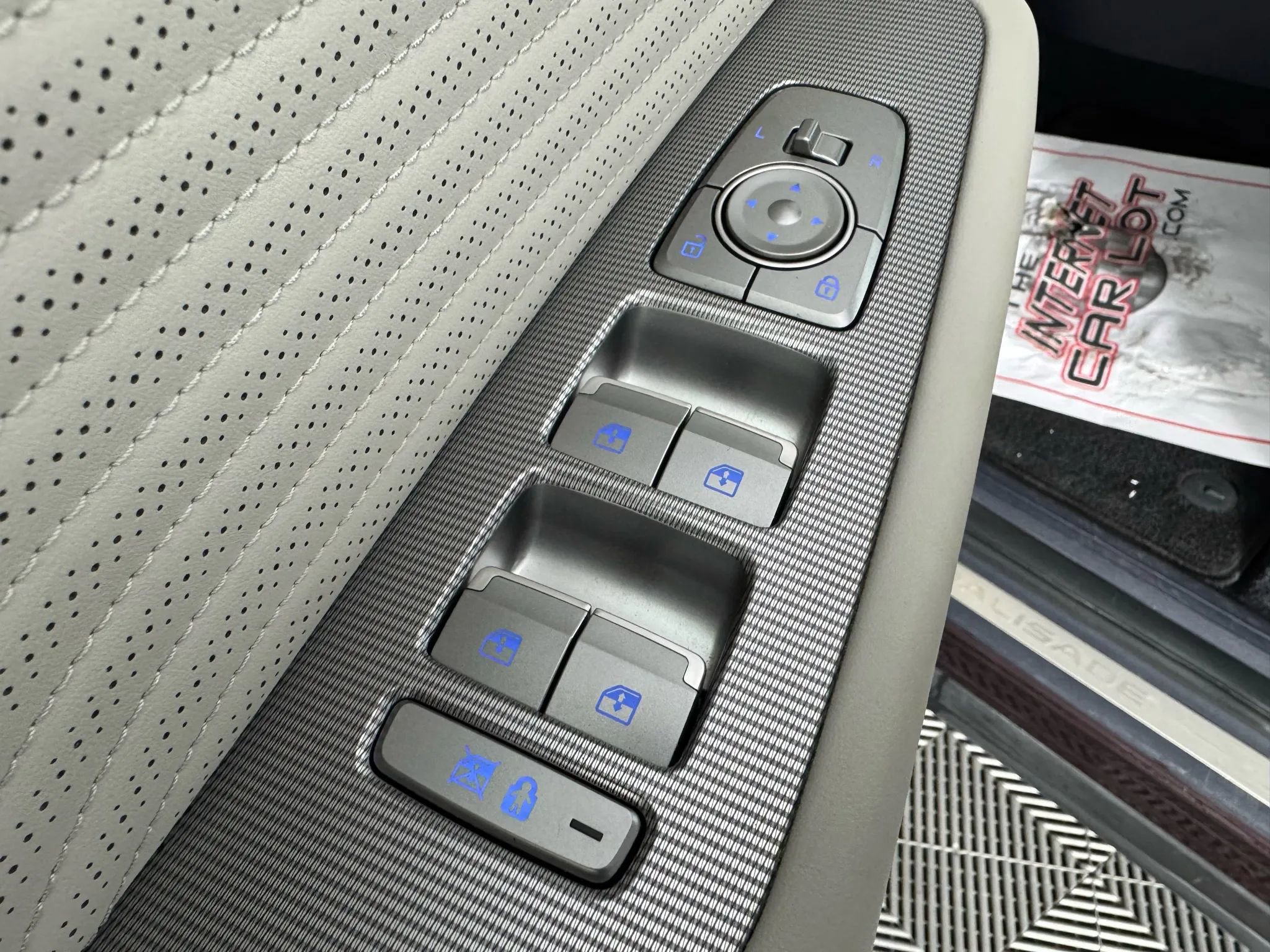 Used 2023 Hyundai Palisade Calligraphy w/ Cargo Package image 45