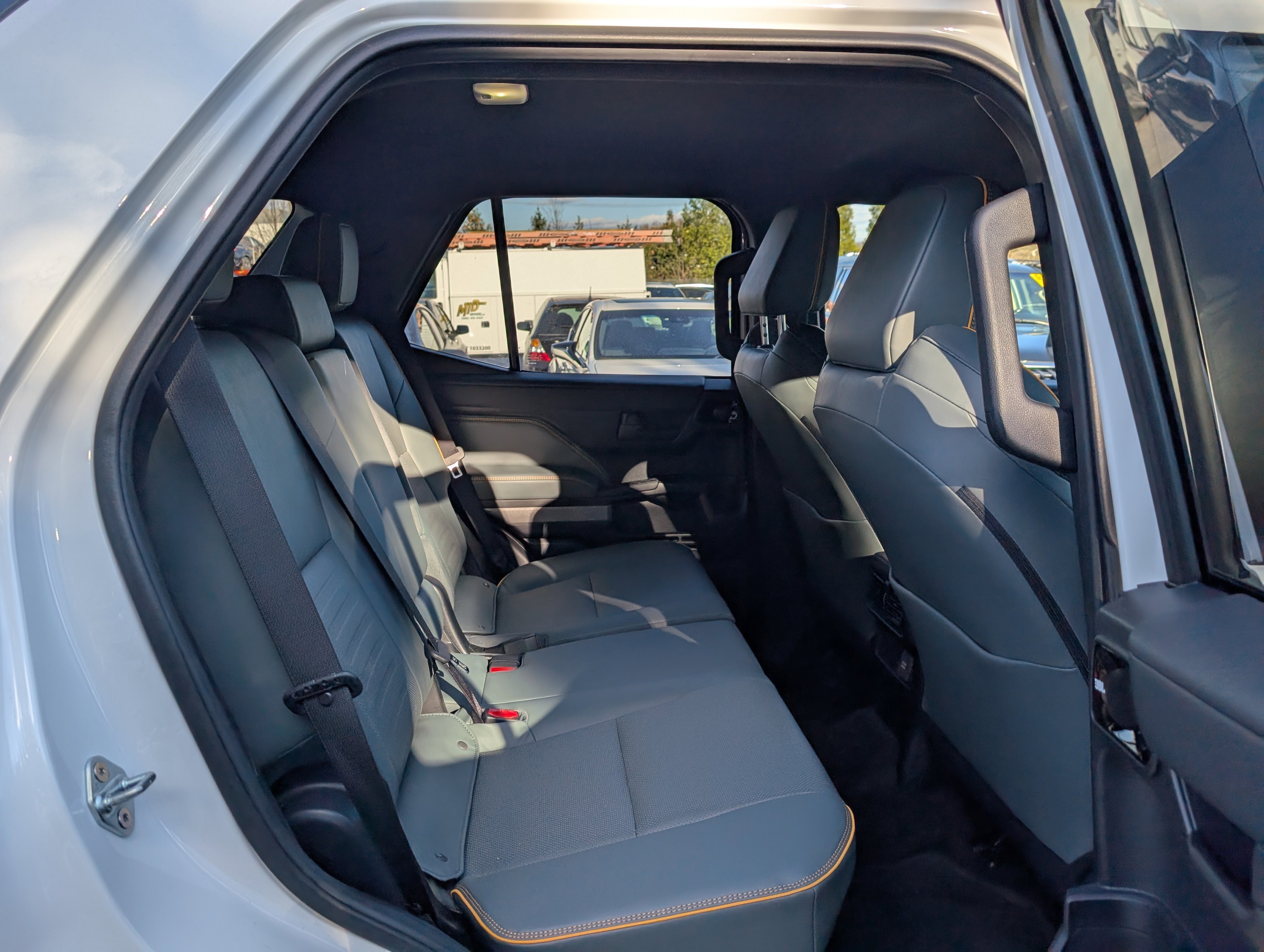 Used 2025 Toyota 4Runner Trailhunter image 12