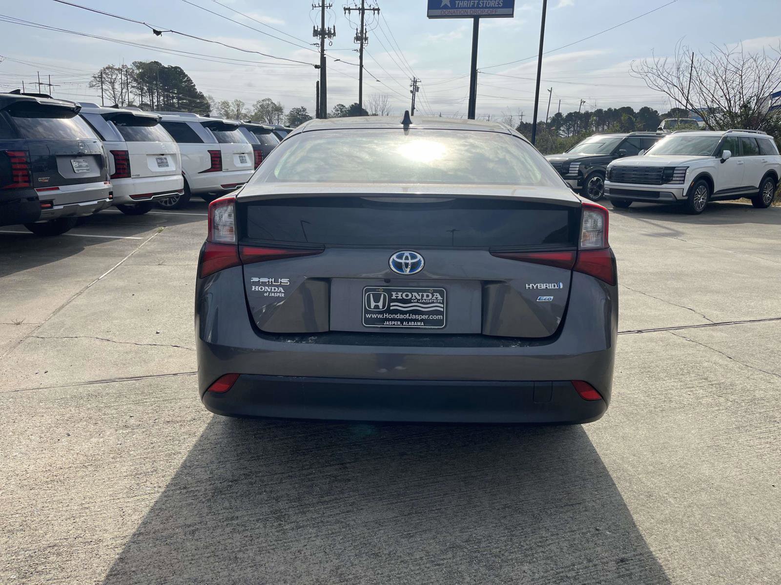 Used 2020 Toyota Prius L Eco FWD image 4