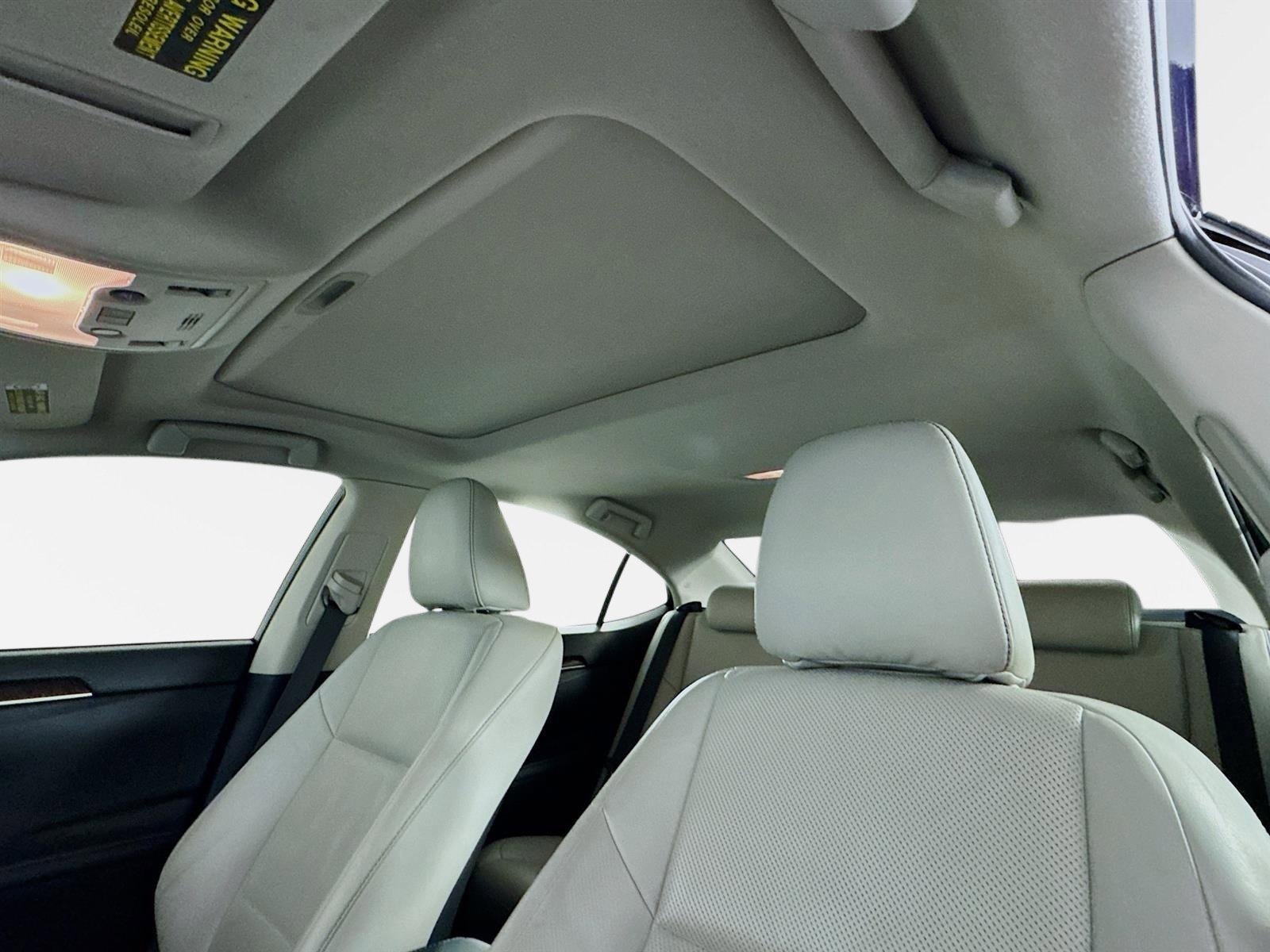 Used 2015 Lexus ES 350 350 w/ Luxury Package image 14