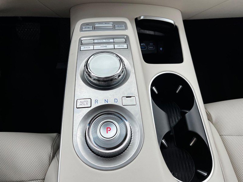 Used 2025 Genesis GV70 2.5T image 19