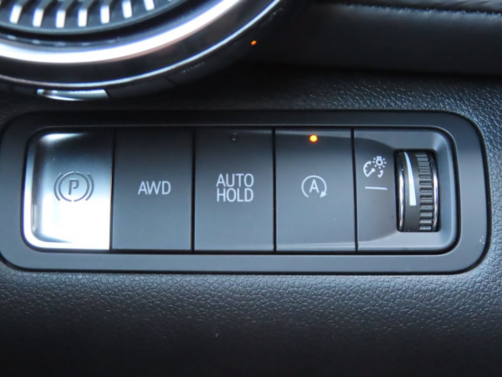 Certified 2026 Chevrolet Equinox LT w/ Safety and Technology Package AWD/4WD image 12