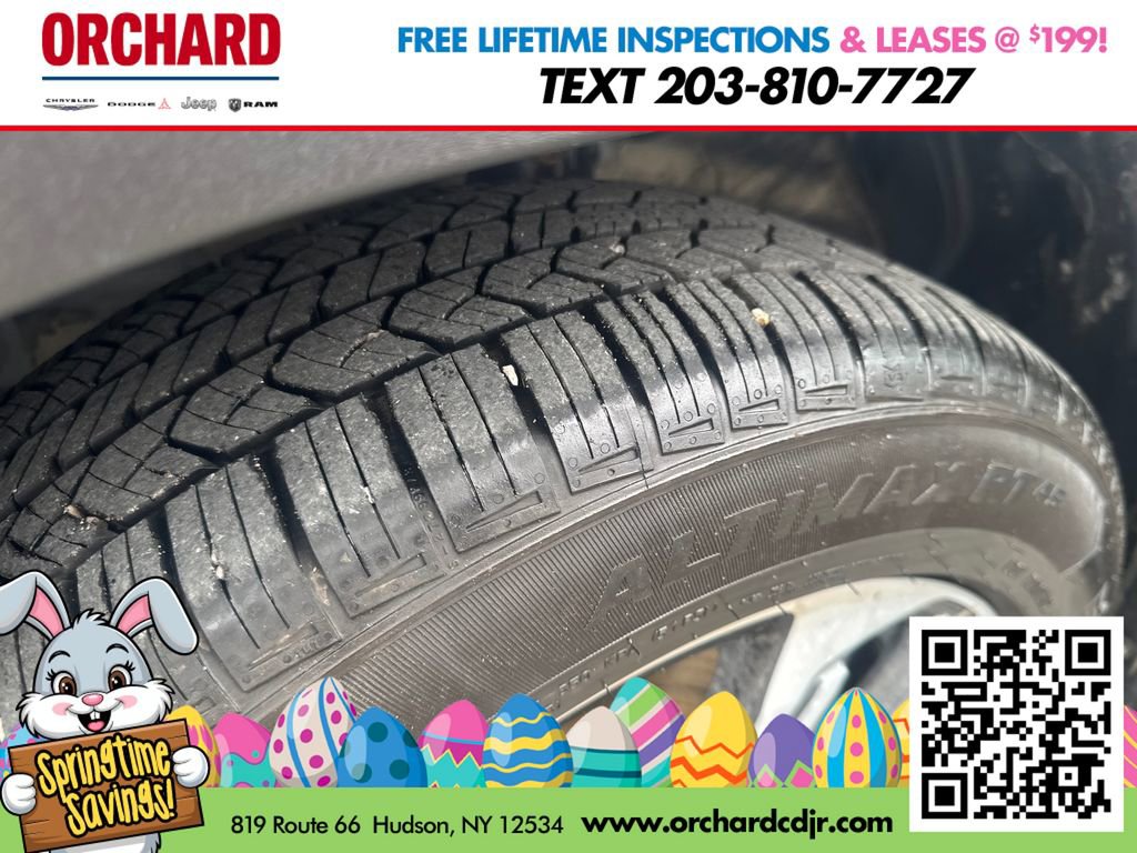 Used 2023 Toyota Corolla Cross XLE w/ Convenience Package image 26