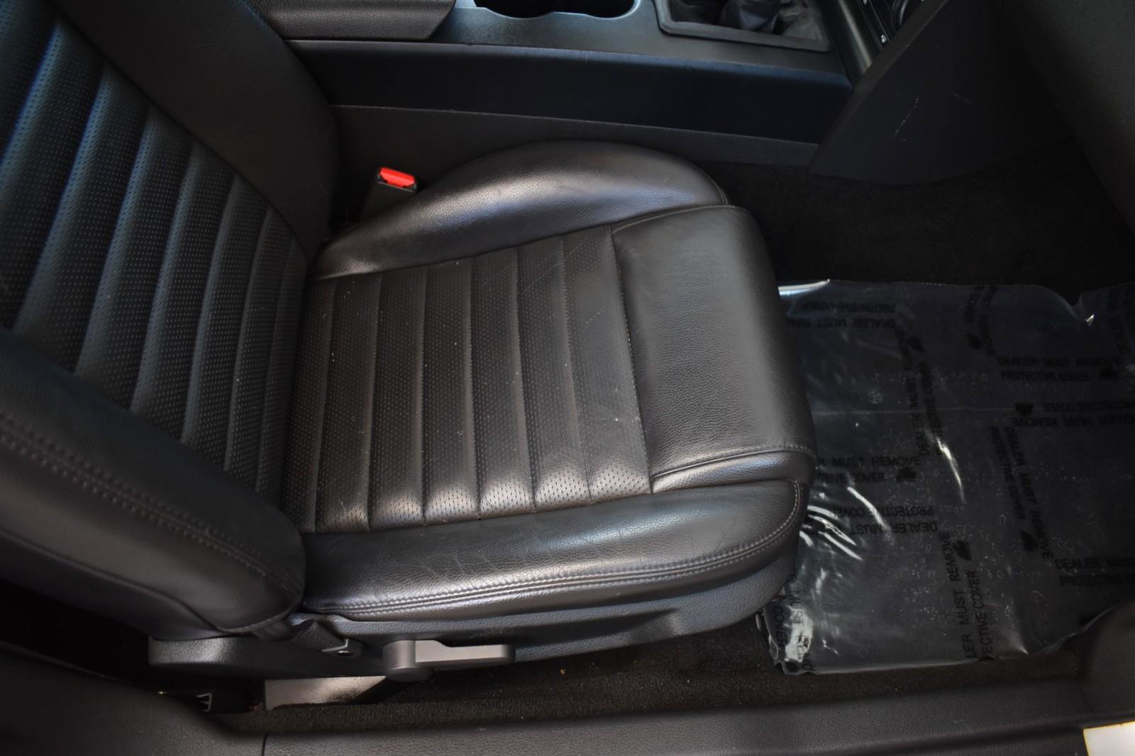 Used 2006 Ford Mustang GT Premium image 28