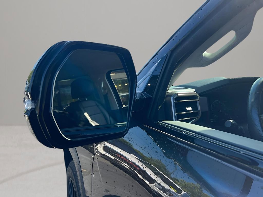 Used 2024 Toyota Tundra Limited image 30