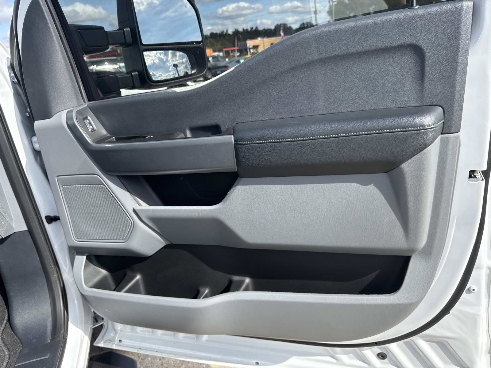 Used 2024 Ford F250 XL w/ STX Appearance Package image 13