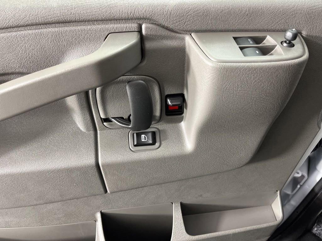 New 2026 Chevrolet Express 3500 LS RWD image 24