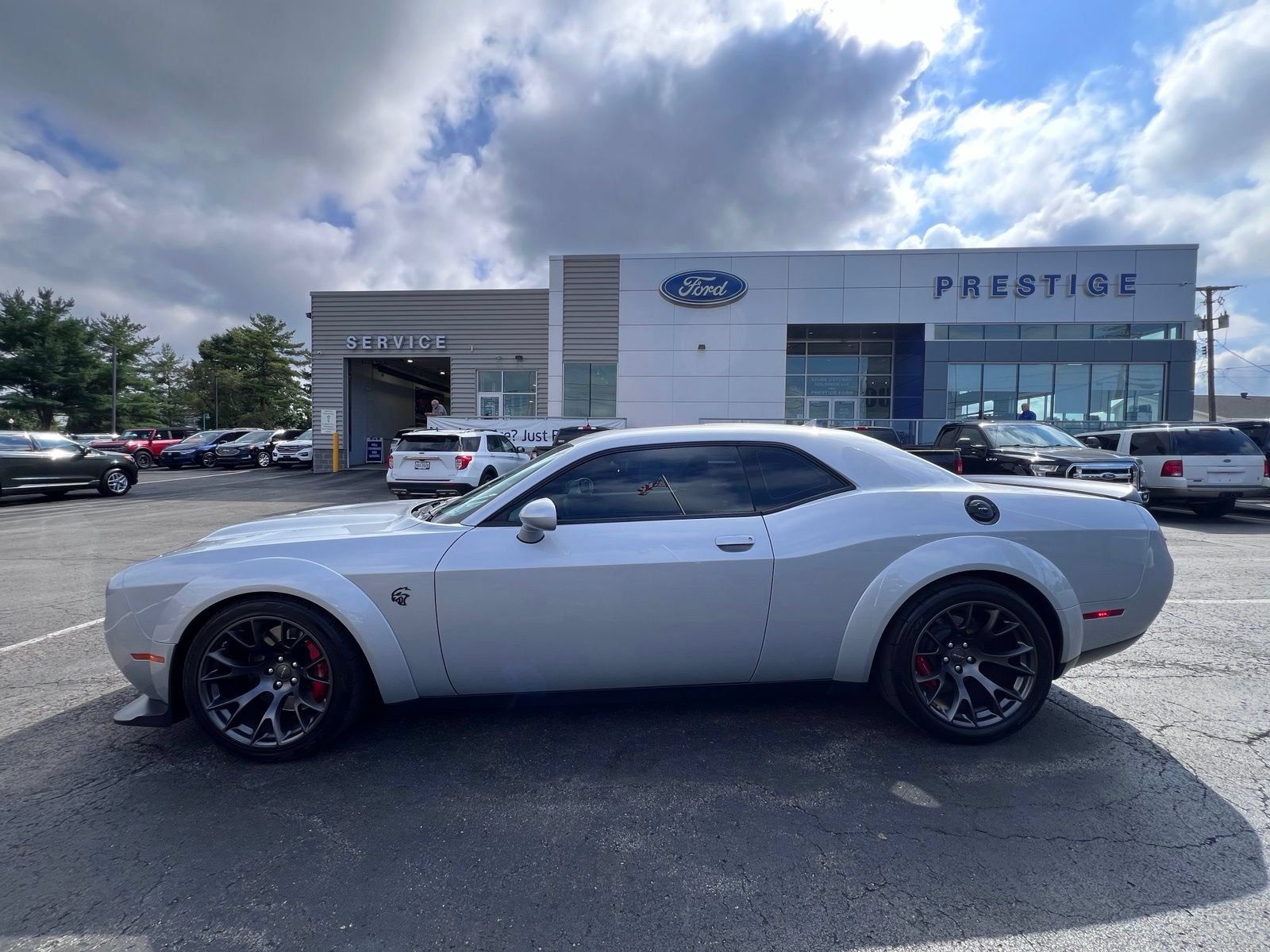 Used 2020 Dodge Challenger SRT Hellcat Redeye RWD image 11