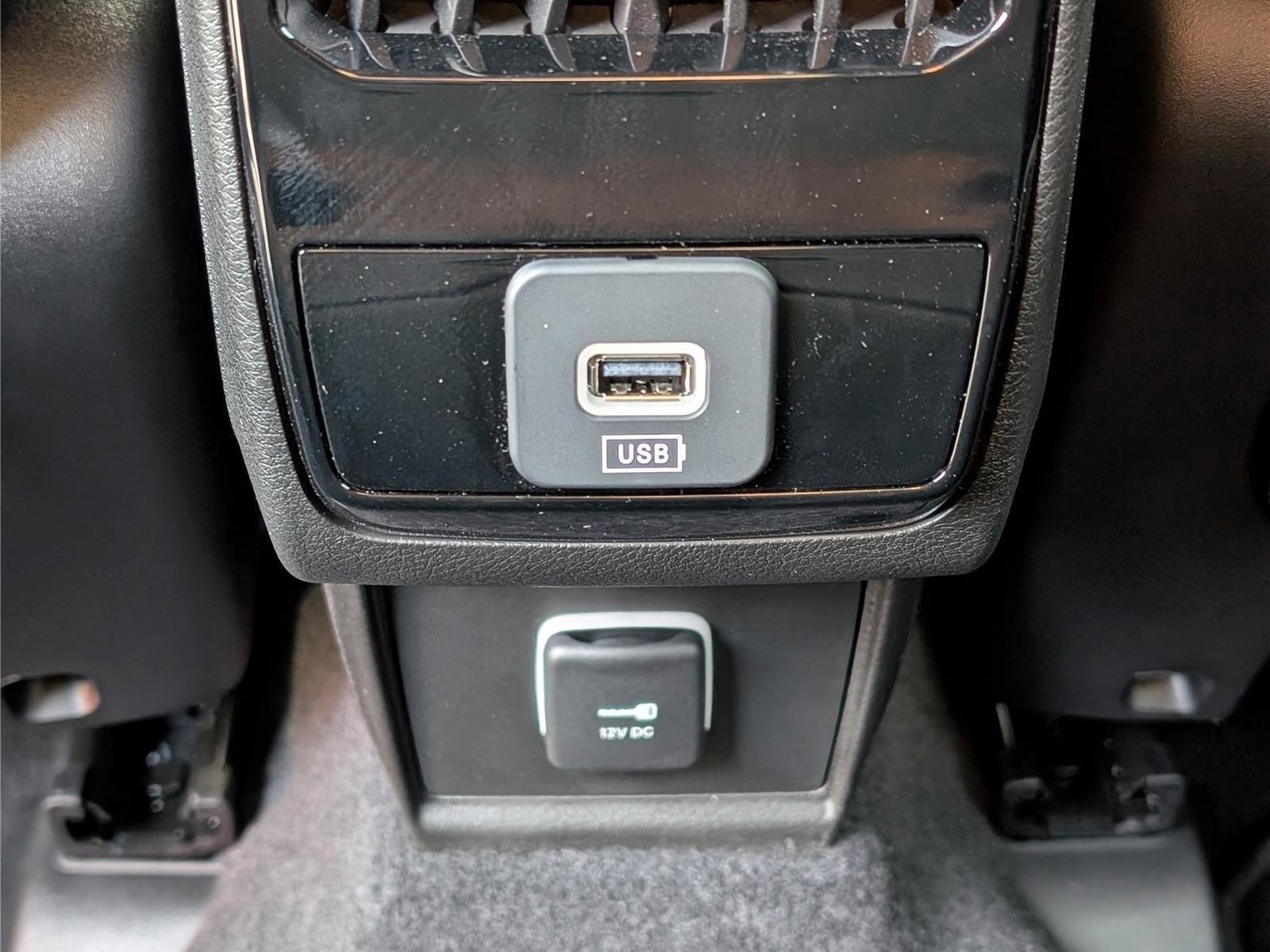 New 2026 Jeep Compass Latitude AWD/4WD image 11