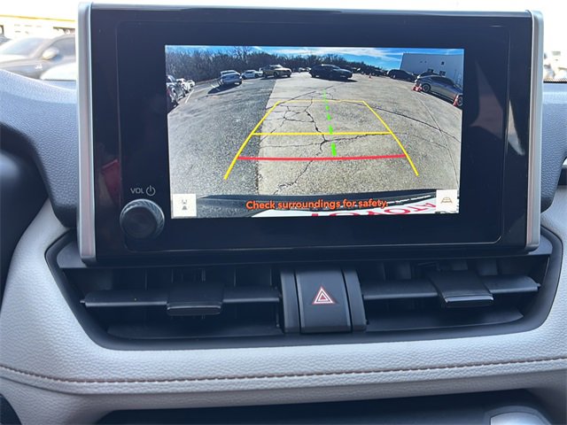 Used 2024 Toyota RAV4 XLE image 22