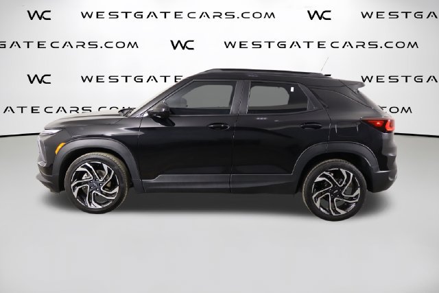 Used 2025 Chevrolet TrailBlazer RS w/ Convenience Package FWD image 5