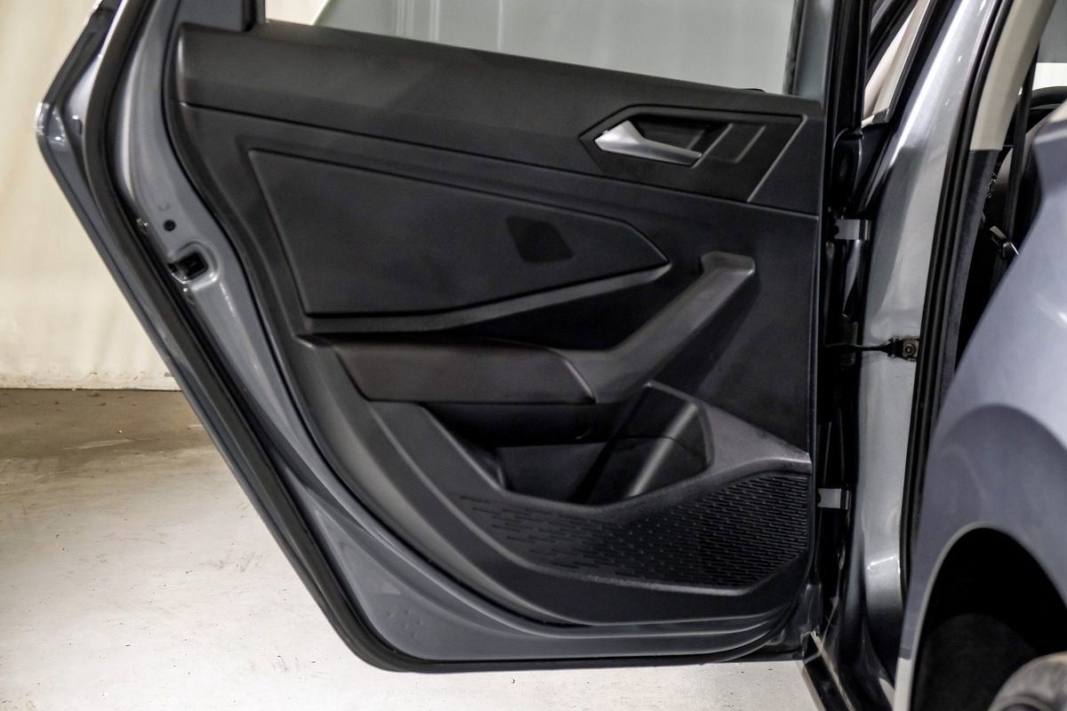 Used 2019 Volkswagen Jetta S w/ Driver Assistance Package image 32