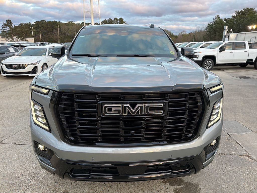 Used 2026 GMC Yukon XL Denali w/ Denali Reserve Package image 10