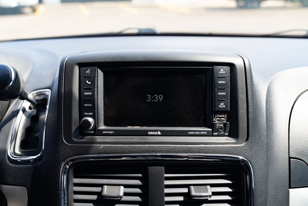 Used 2017 Dodge Grand Caravan GT FWD image 14